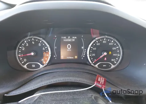 2018 Jeep Renegade Sport 4X4 from USA, damaged, VIN ZACCJBAB3JPH17493